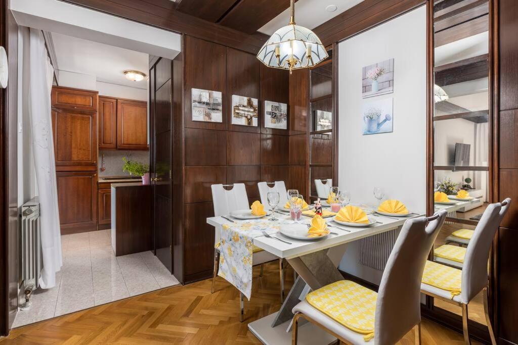 Deluxe Apartment Ana 100 M From The Beach Опатія Екстер'єр фото