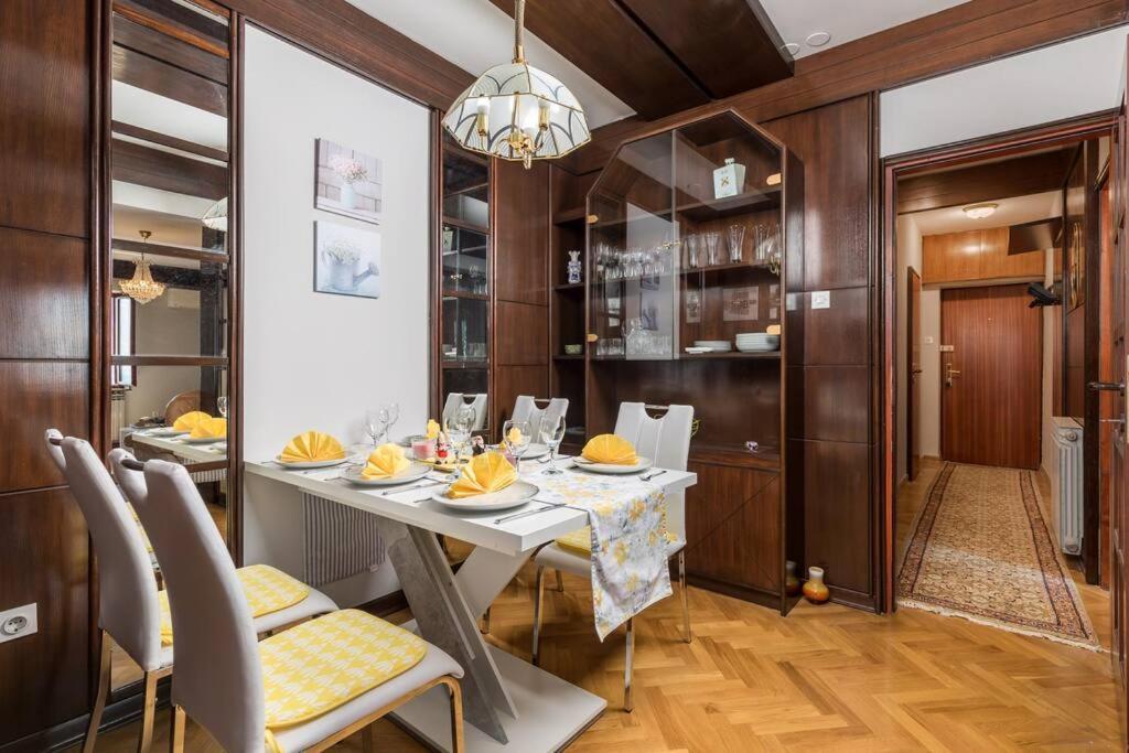 Deluxe Apartment Ana 100 M From The Beach Опатія Екстер'єр фото