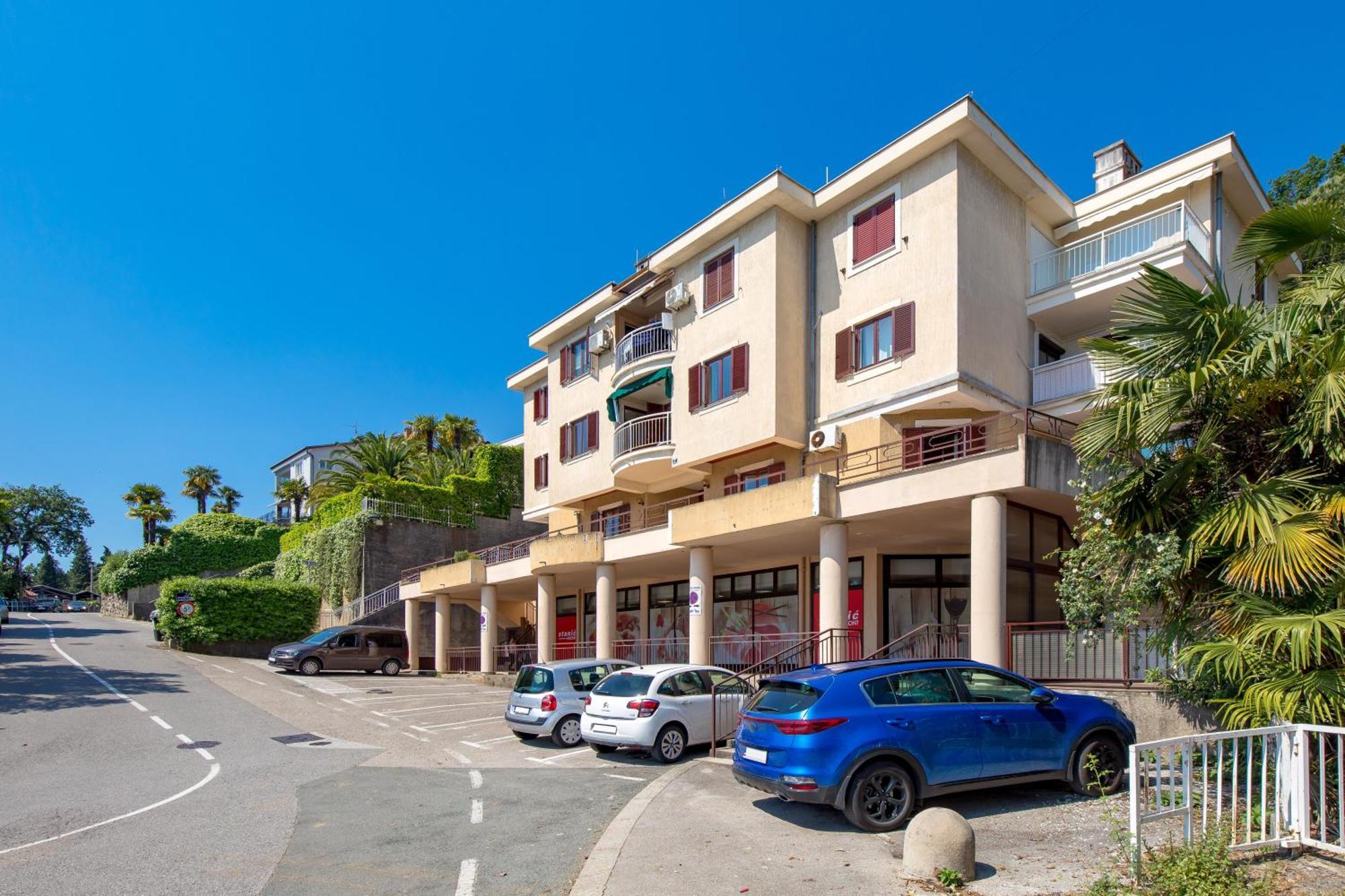 Deluxe Apartment Ana 100 M From The Beach Опатія Екстер'єр фото