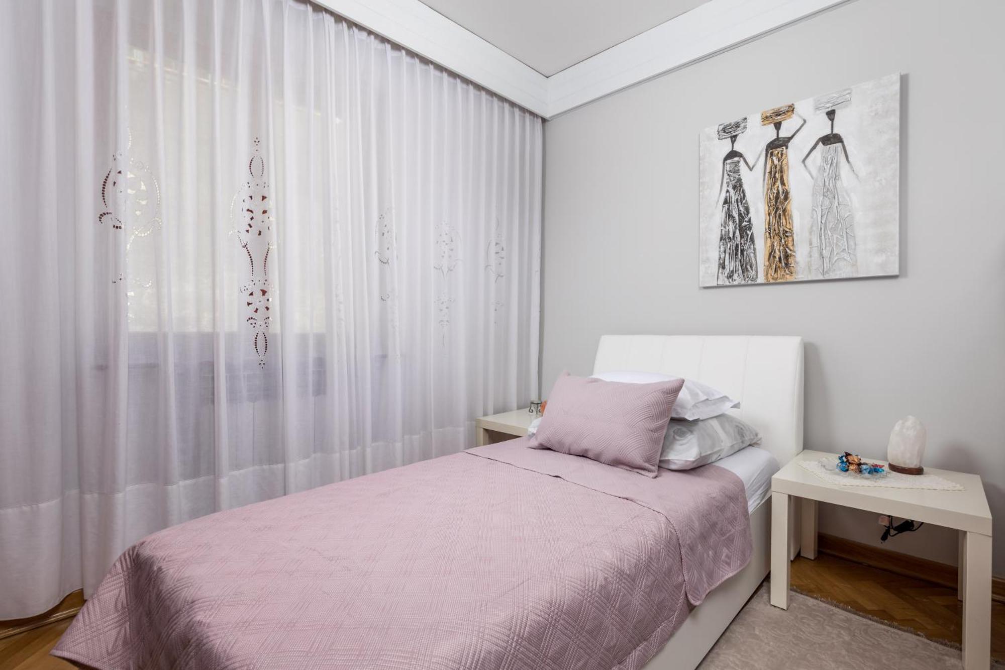 Deluxe Apartment Ana 100 M From The Beach Опатія Екстер'єр фото